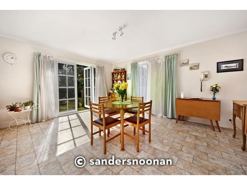 27 Rosemont Avenue, Mortdale NSW 2223