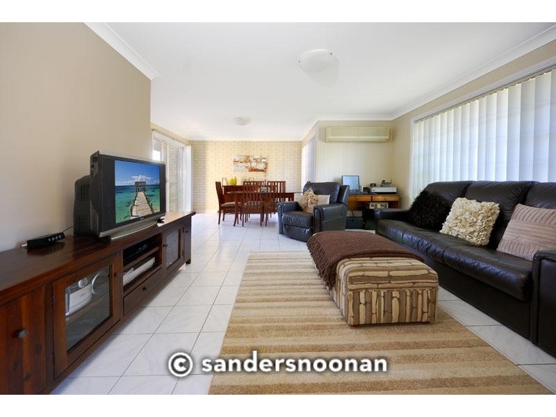 1/5 Wattle Street, Peakhurst NSW 2210