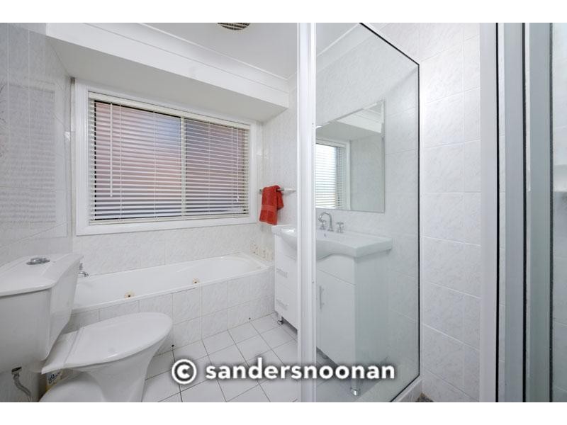 1/5 Wattle Street, Peakhurst NSW 2210