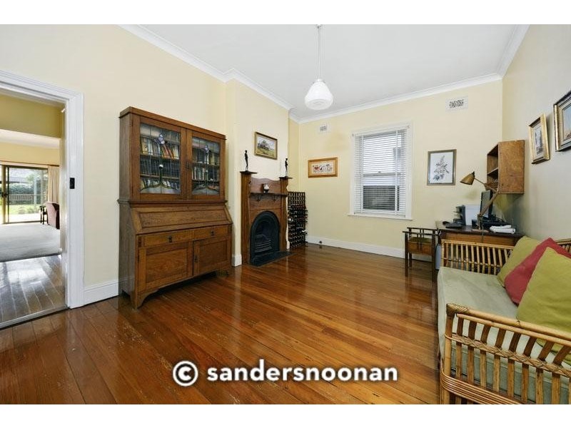 20 Blackshaw Avenue, Mortdale NSW 2223