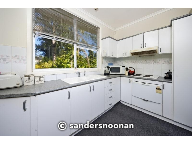 31 Trafalgar Street, Peakhurst NSW 2210