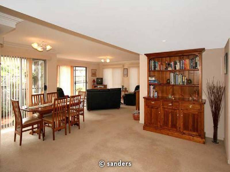 Johnstone St (South), Peakhurst NSW 2210