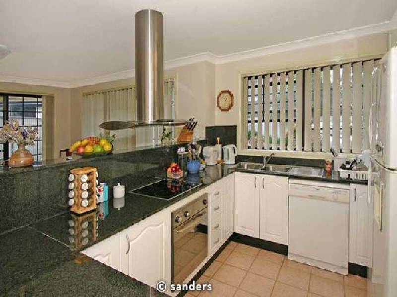 15a Webster Avenue, Peakhurst NSW 2210