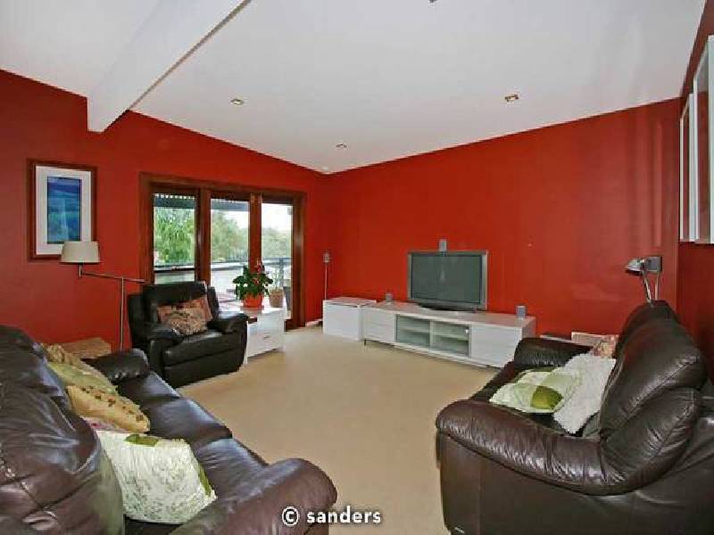 5 Elm Street, Lugarno NSW 2210