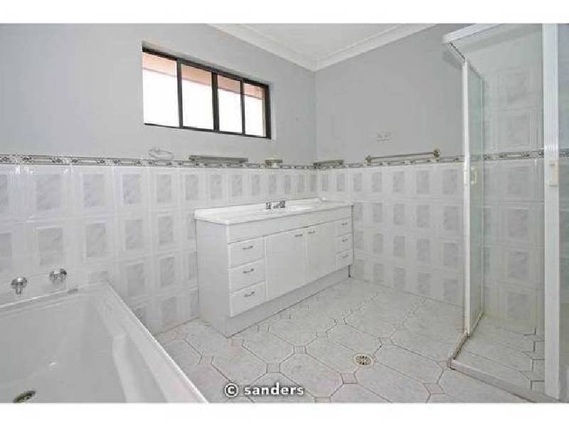 39 Central Road, Beverly Hills NSW 2209