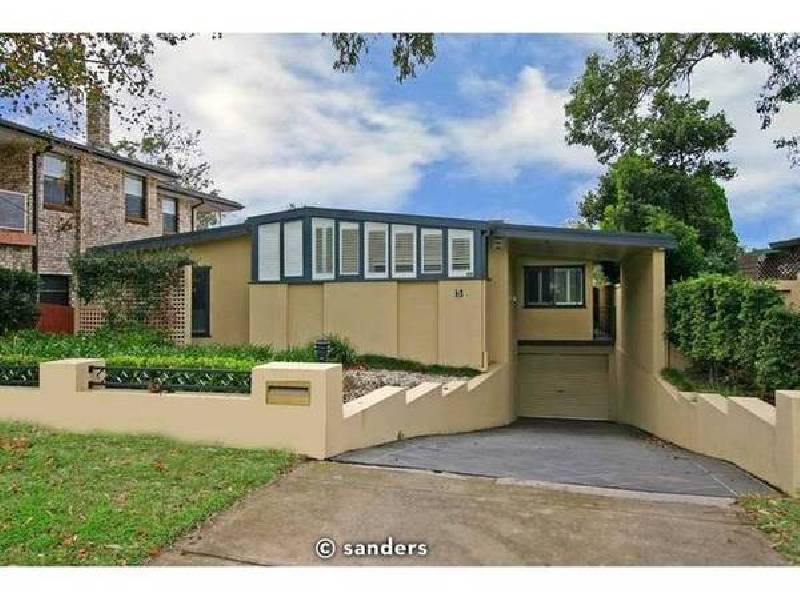 Elm Street, Lugarno NSW 2210