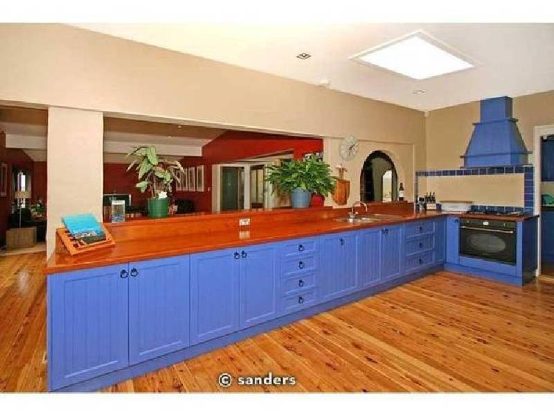 Elm Street, Lugarno NSW 2210