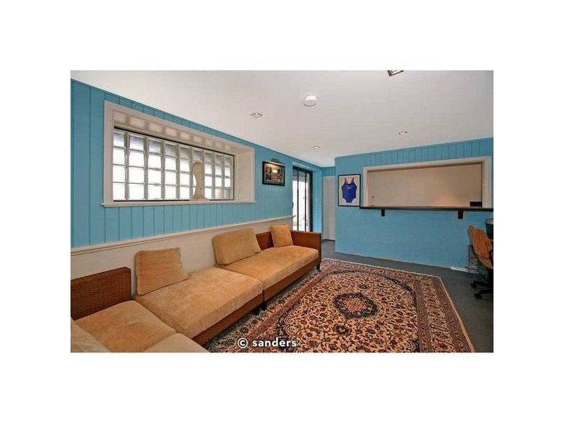 Elm Street, Lugarno NSW 2210