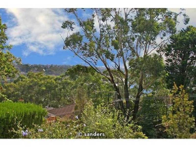 Cypress Drive, Lugarno NSW 2210