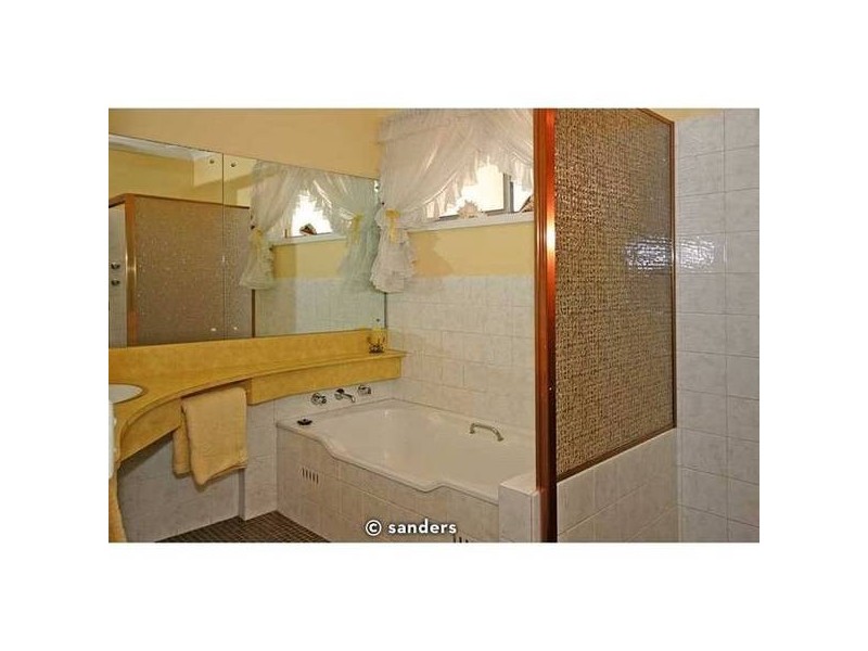 Cypress Drive, Lugarno NSW 2210