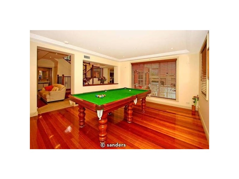 14 Oatley Parade (cnr Larool Ave), Oatley NSW 2223