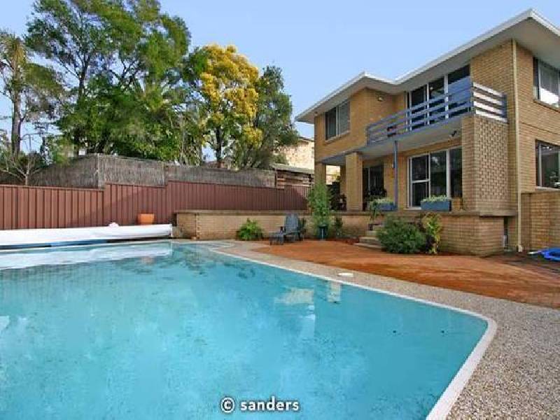Pine Street, Lugarno NSW 2210