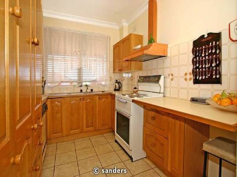 Oatley Avenue, Oatley NSW 2223