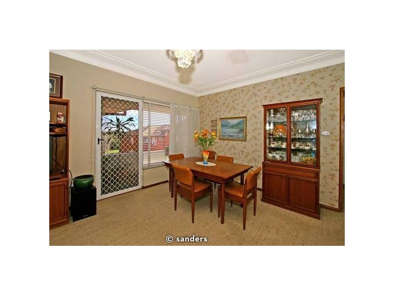 Oatley Avenue, Oatley NSW 2223