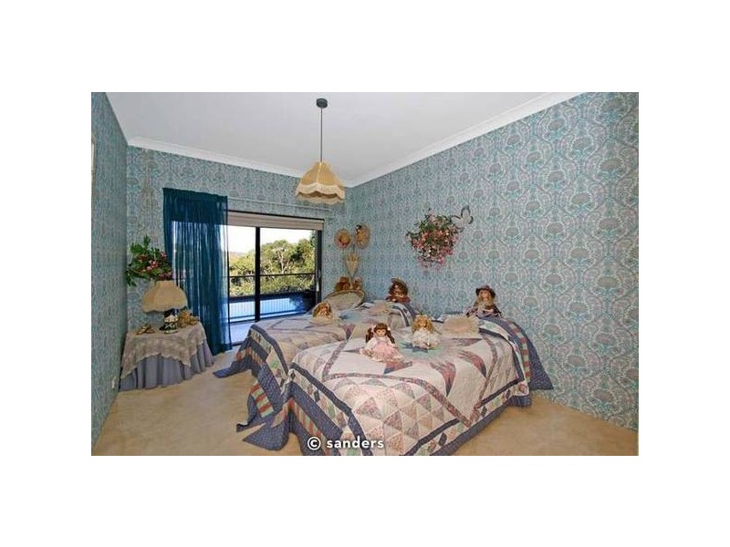 Wren Place, Lugarno NSW 2210