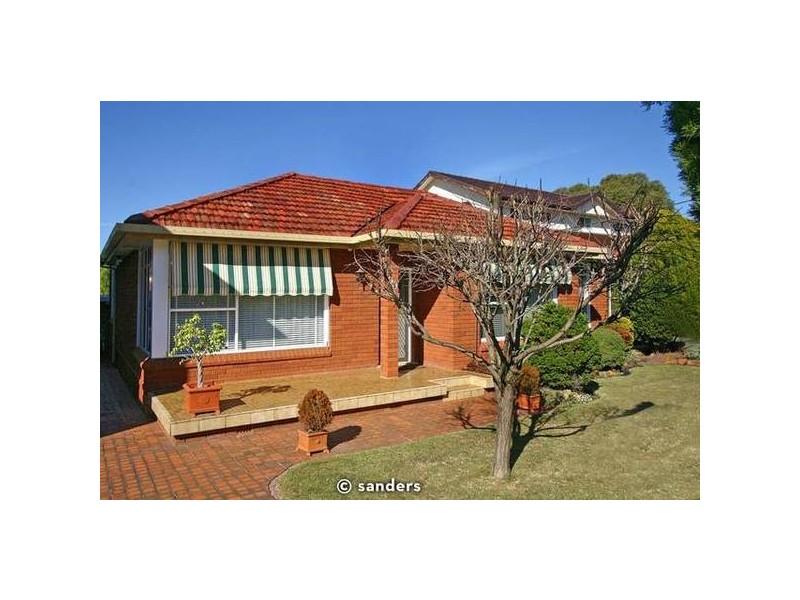 Lorraine St, Peakhurst Heights NSW 2210
