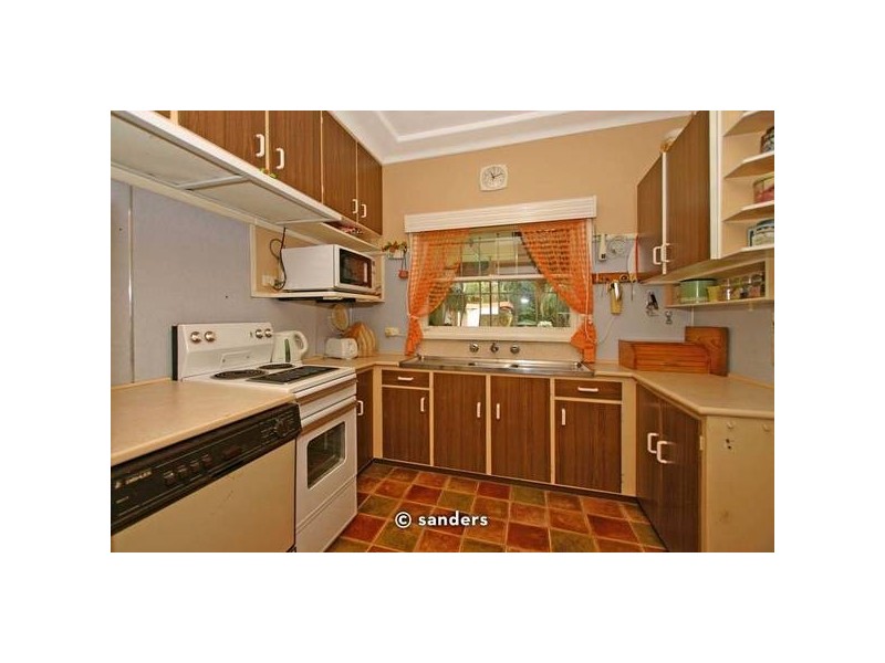 2 Blackbutt Avenue, Lugarno NSW 2210