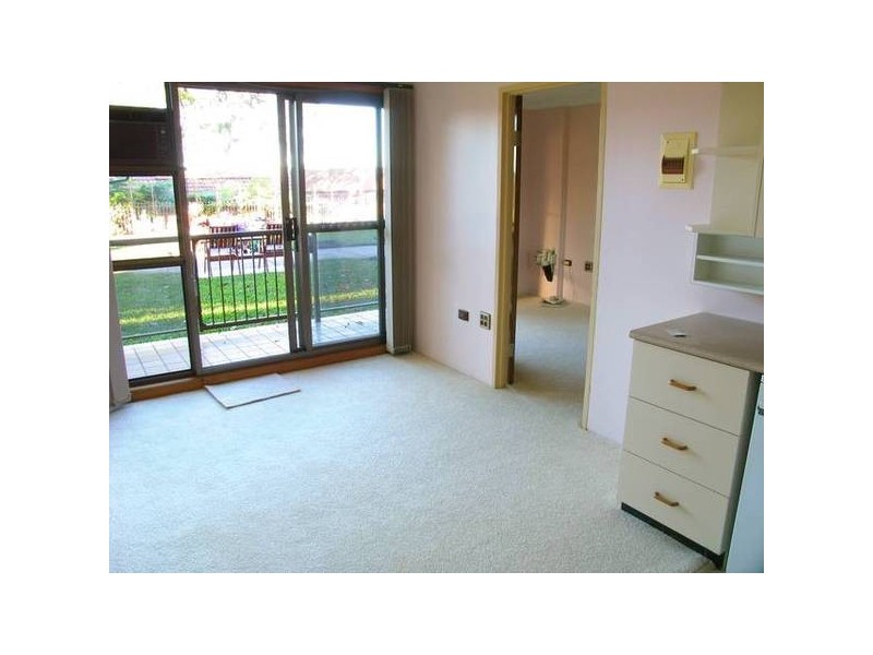 3a/33 Bernard Road, Padstow Heights NSW 2211