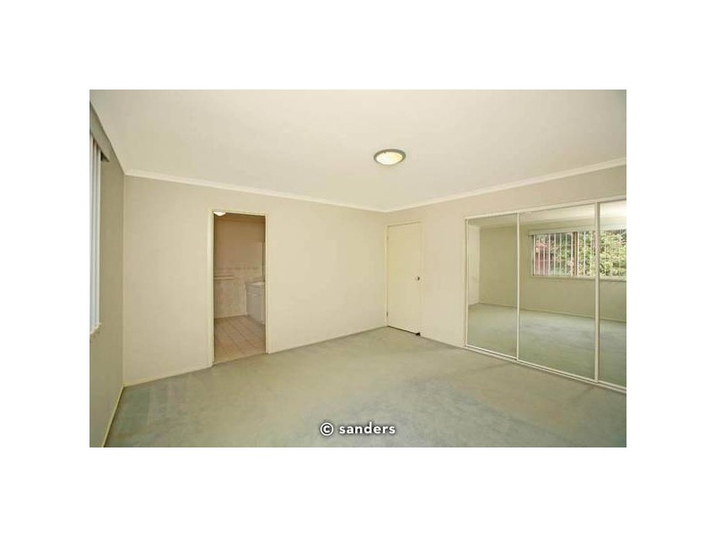 3/33 Kerrie Crescent, Peakhurst NSW 2210