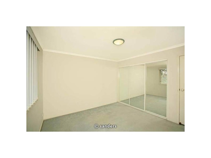 3/33 Kerrie Crescent, Peakhurst NSW 2210