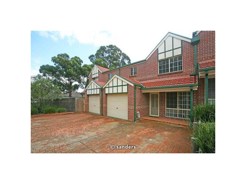 3/33 Kerrie Crescent, Peakhurst NSW 2210