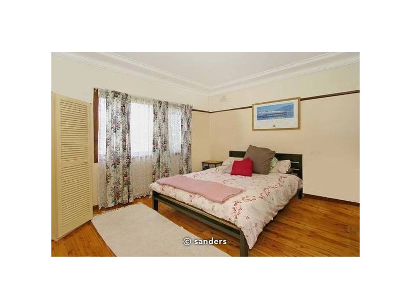 80 Balmoral Road, Mortdale NSW 2223