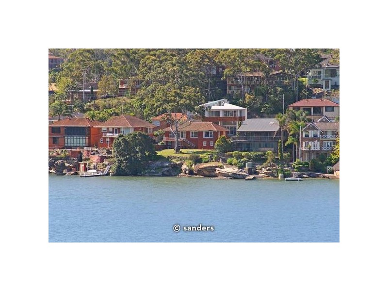 201 Queens Road, Connells Point NSW 2221