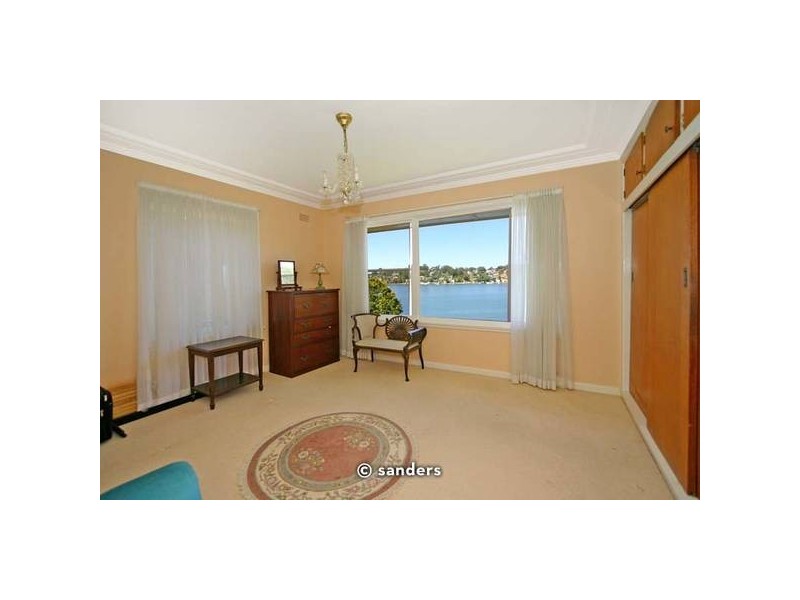 201 Queens Road, Connells Point NSW 2221