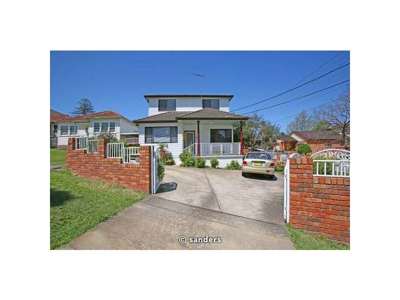31 Prospect Road, Peakhurst NSW 2210