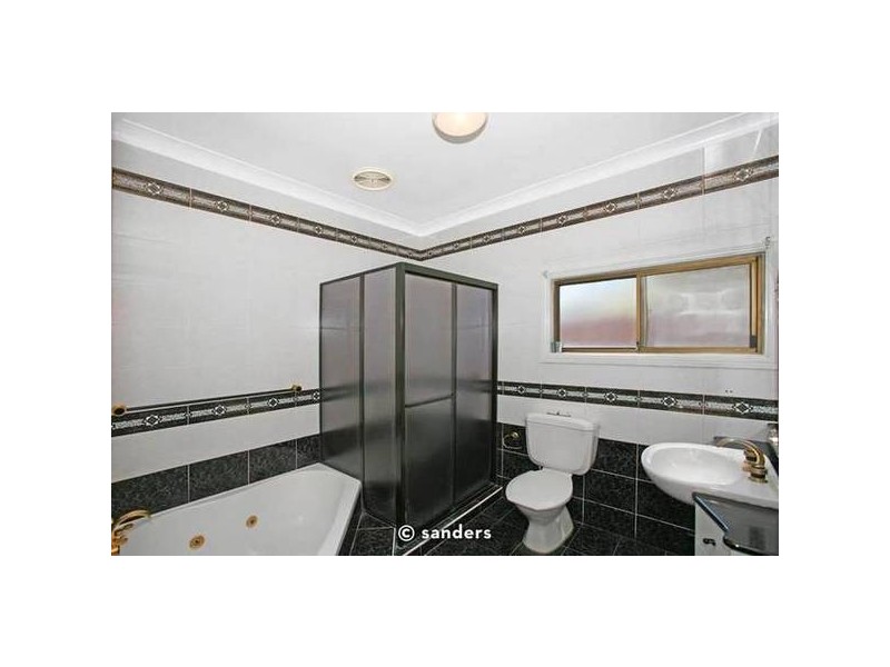 31 Prospect Road, Peakhurst NSW 2210