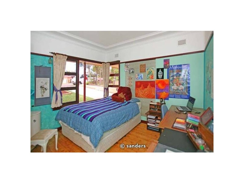 166 Lorraine Street, Peakhurst Heights NSW 2210