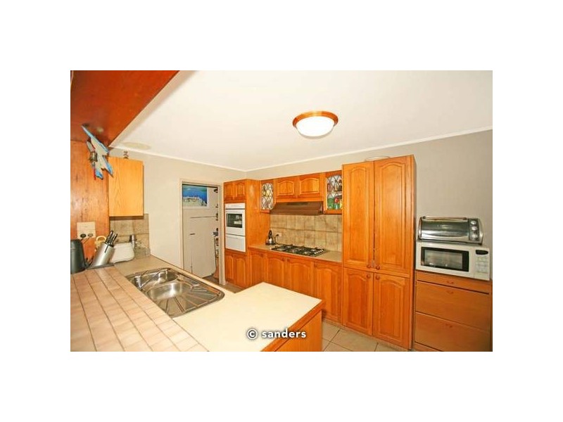 4 Shade Place, Lugarno NSW 2210