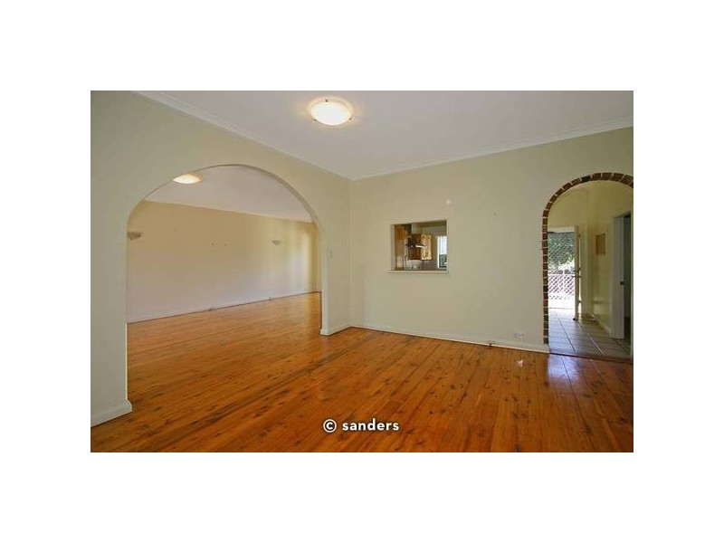 52 Valentia Avenue, Lugarno NSW 2210