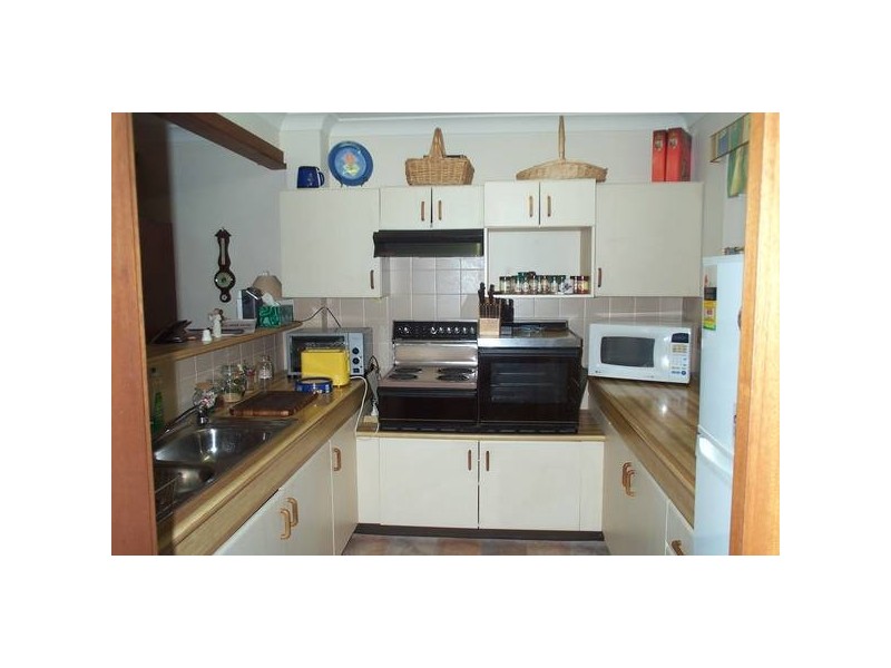 2/33 Bernard Rd, Padstow Heights NSW 2211