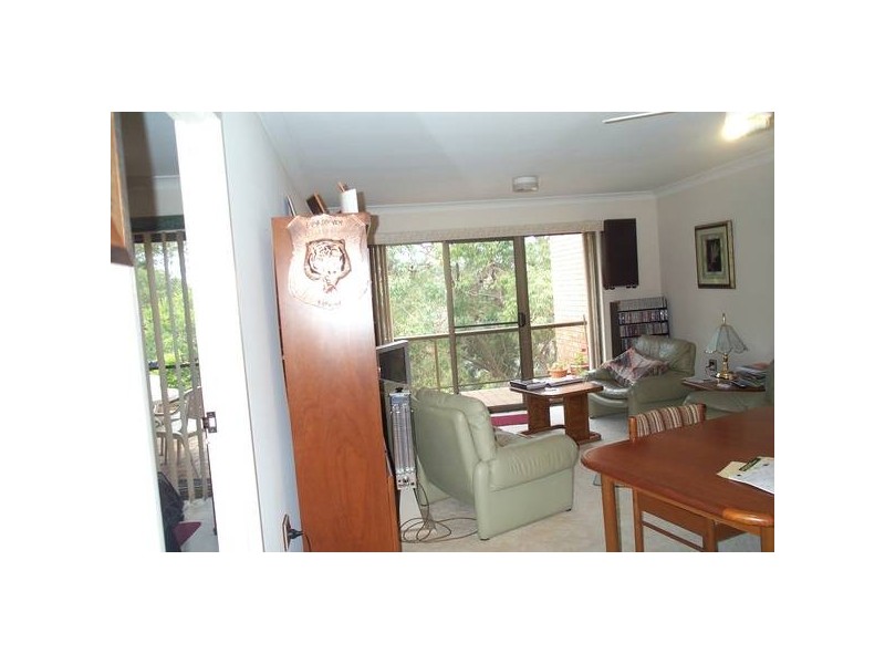 2/33 Bernard Rd, Padstow Heights NSW 2211