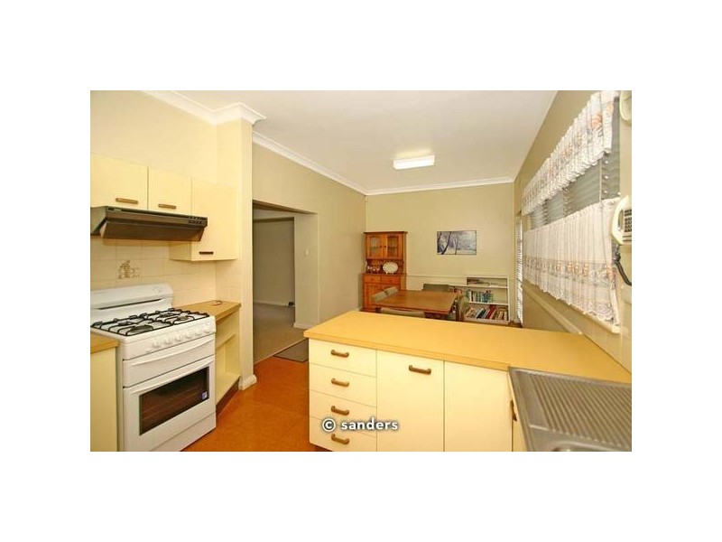 39 Wonoona Parade (east), Oatley NSW 2223