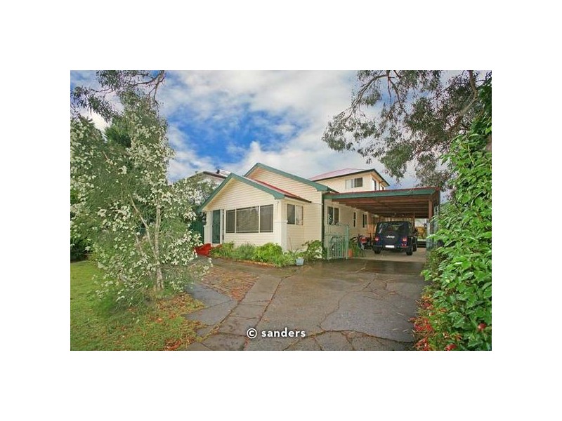 18 Holley Road, Beverly Hills NSW 2209