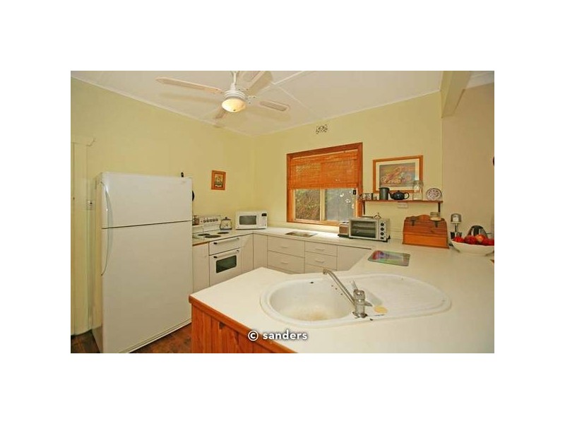 18 Holley Road, Beverly Hills NSW 2209