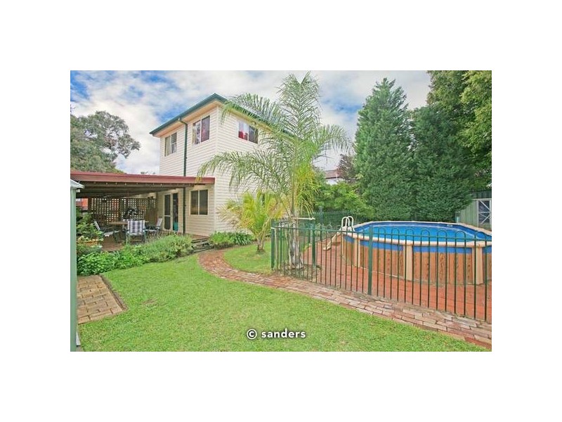 18 Holley Road, Beverly Hills NSW 2209