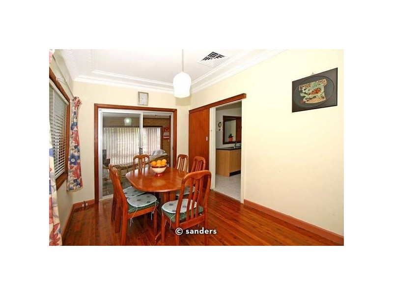 35 Beaumaris Crescent, Mortdale NSW 2223