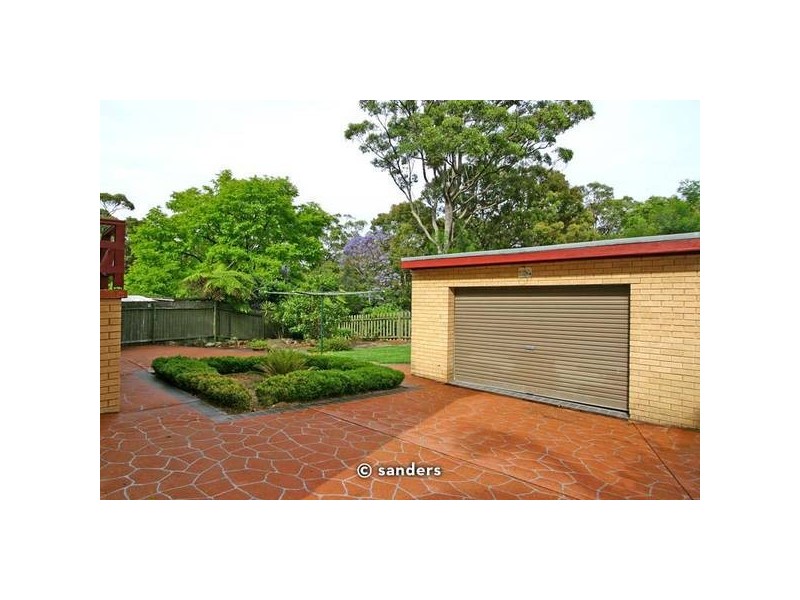35 Beaumaris Crescent, Mortdale NSW 2223