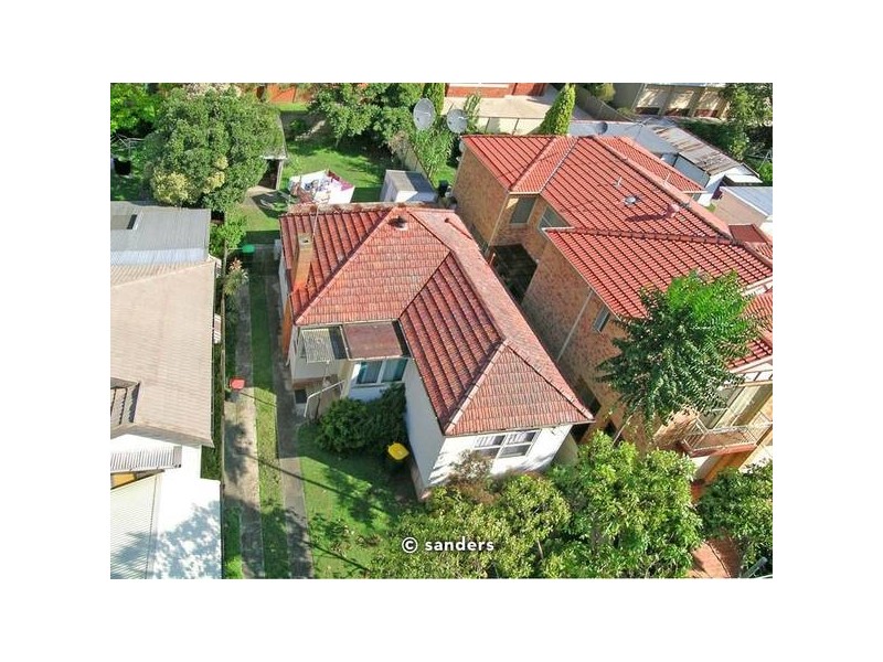 55 Universal Street, Mortdale NSW 2223