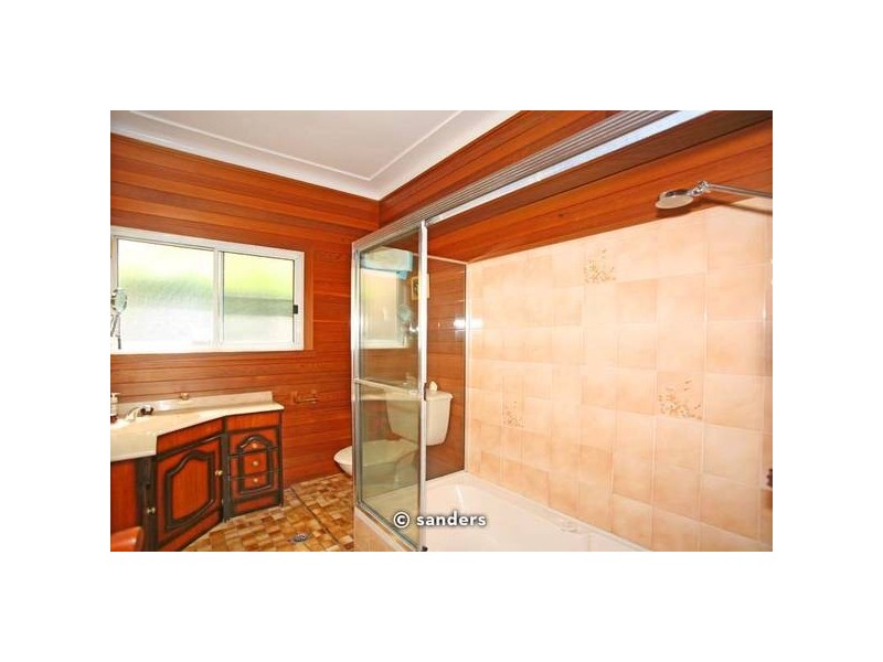 40 Orana Crescent, Peakhurst Heights NSW 2210