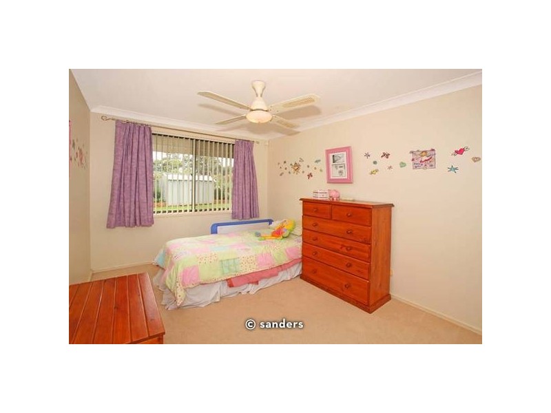 42a Samuel St, Peakhurst NSW 2210
