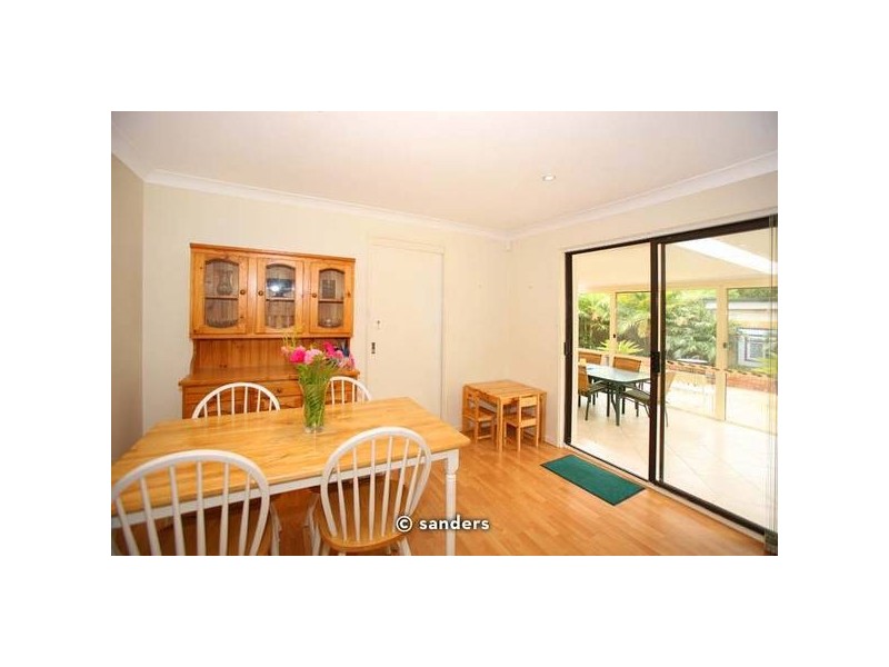 42a Samuel St, Peakhurst NSW 2210