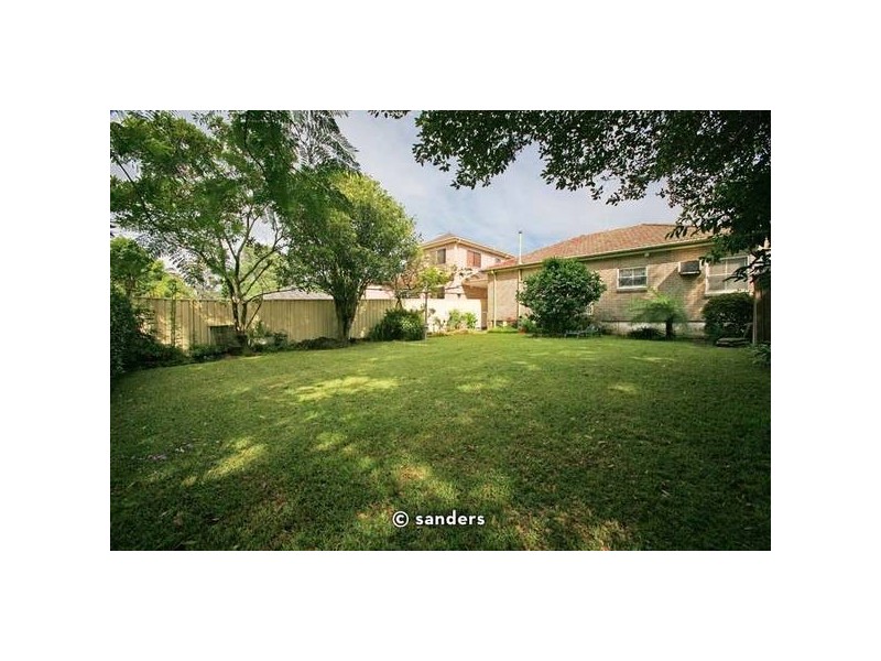 7 Walker Avenue, Peakhurst NSW 2210