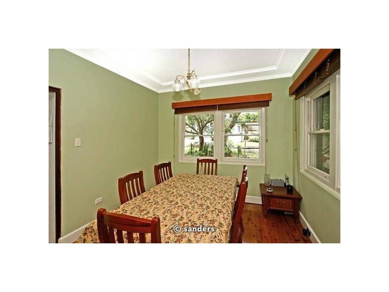 18 Macken Crescent, Oatley NSW 2223