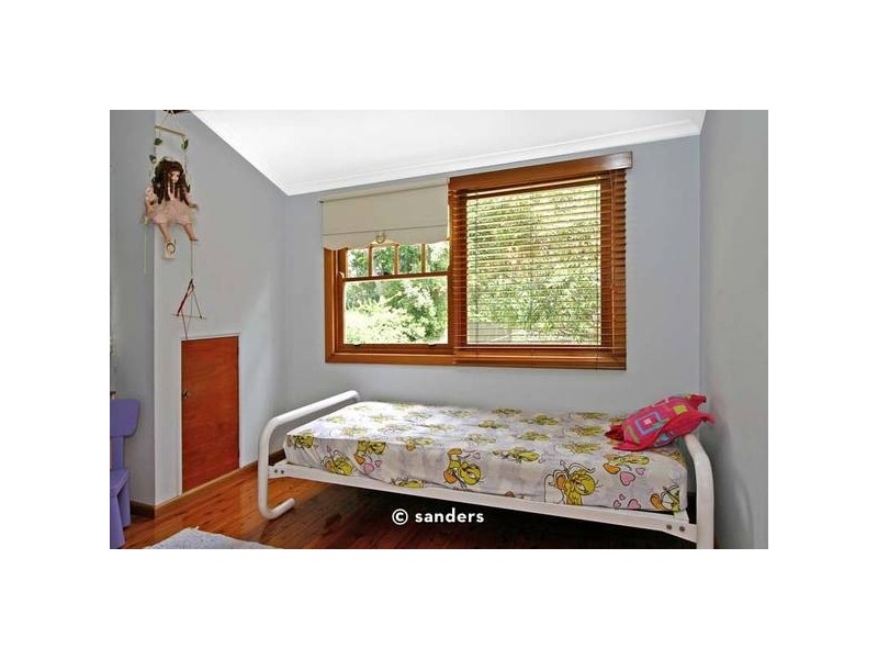 18 Macken Crescent, Oatley NSW 2223