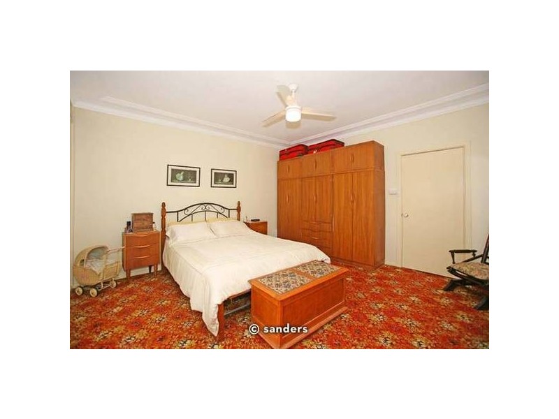 42 Lugarno Pde, Lugarno NSW 2210