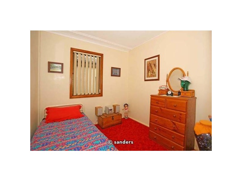 42 Lugarno Pde, Lugarno NSW 2210